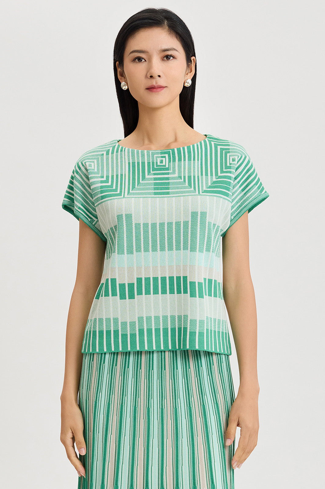 Geometric Jacquard Soft Knit Top Geometric Jacquard Soft Knit Top