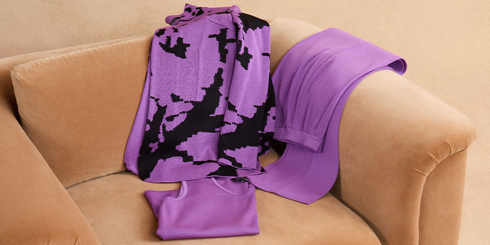 How to Wear Bold Colors: A Sophisticated Guide to Adding Color to Your Wardrobe