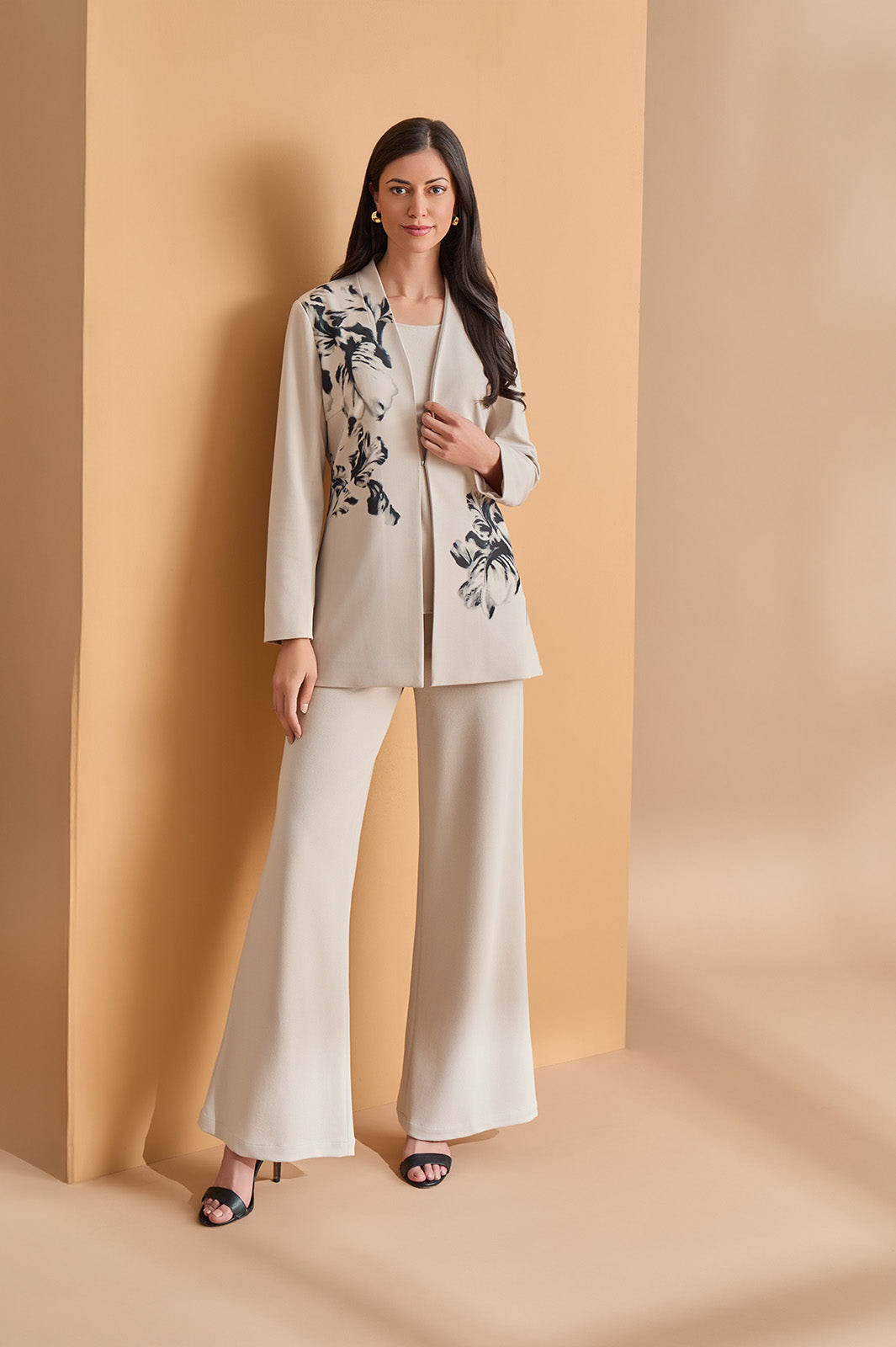 Petite Heritage Floral Printed Stretch Deco Crepe Jacket | Ming Wang
