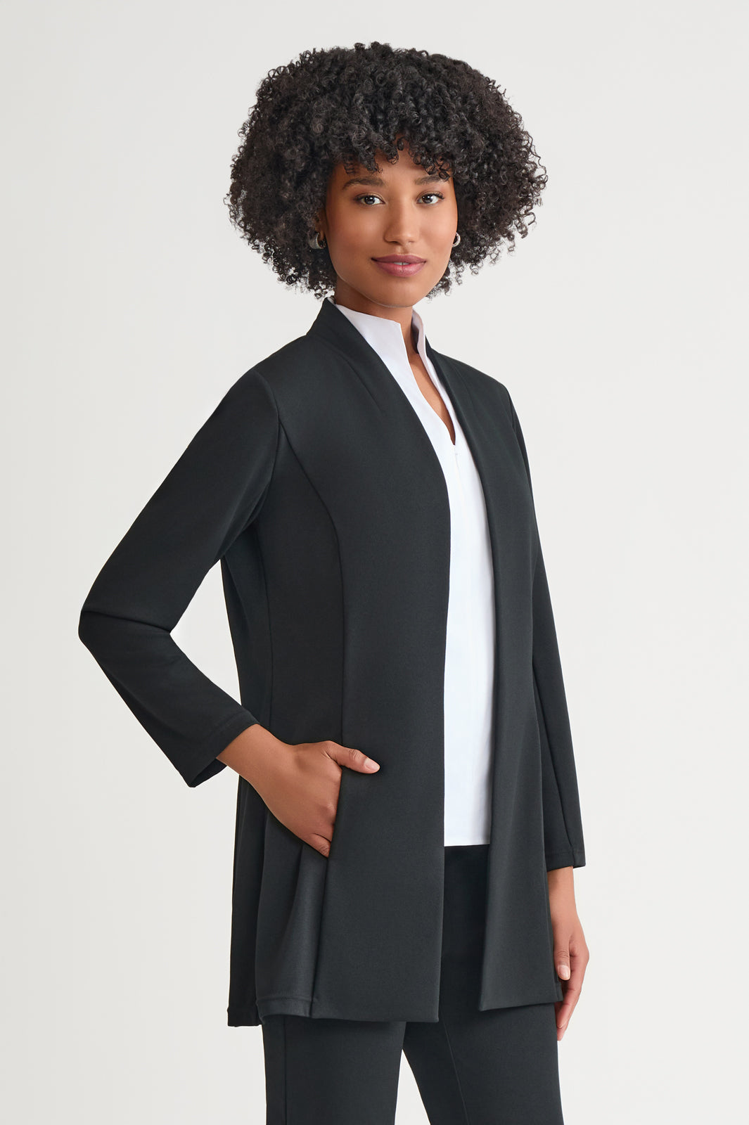 Plage Big Tailored ジャケット　38 Plus Size Modified Mandarin Open Front Deco Crepe Jacket | Ming Wang