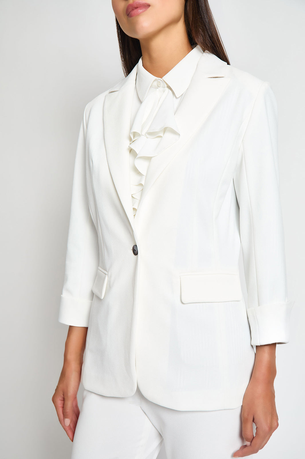 Tailored Fit Stretch Deco Crepe Single Button Blazer, White | Ming Wang