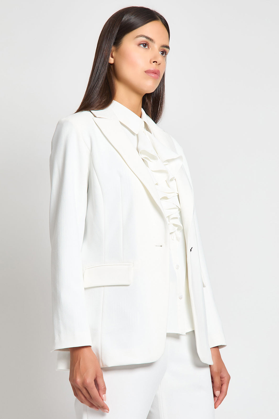 Tailored Fit Stretch Deco Crepe Single Button Blazer, White | Ming Wang