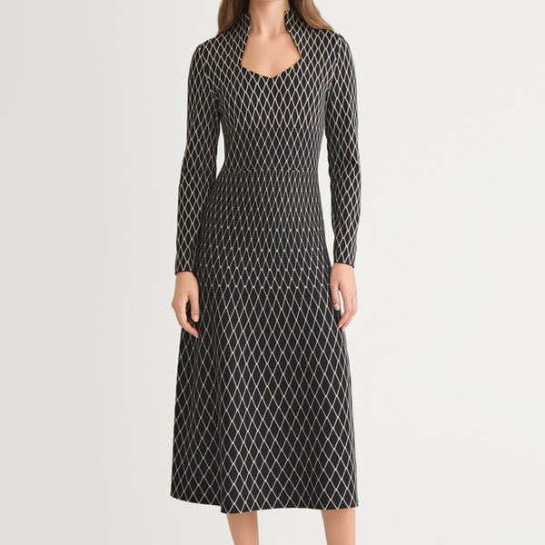 A-Line Diamond Pattern Soft Knit Maxi Dress | Ming Wang