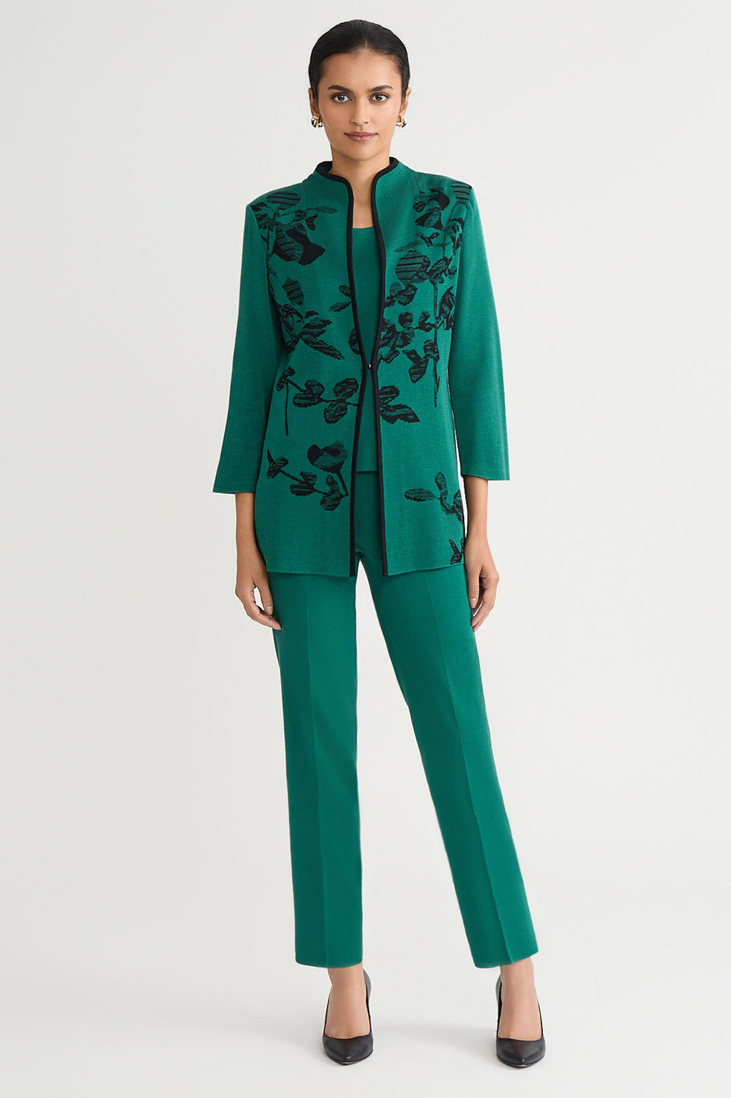 MSGM エムエスジーエム イタリア製 Floral Embroidered Jacket 花柄刺繍2Bジャケット 3441MDG26A 40 グリーン テーラード アウター【中古】【MSGM】 Zinacatan Floral Denim Jacket