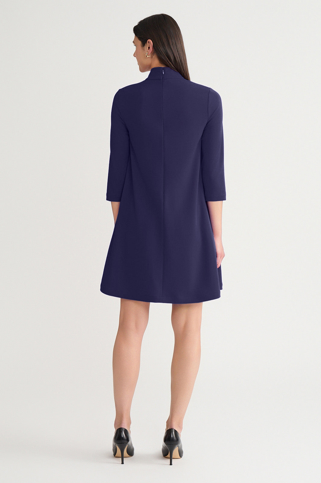 Stretch Deco Crepe Tie-Neck Tent Dress | Ming Wang Stretch Deco Crepe Tie-Neck Tent Dress | Ming Wang