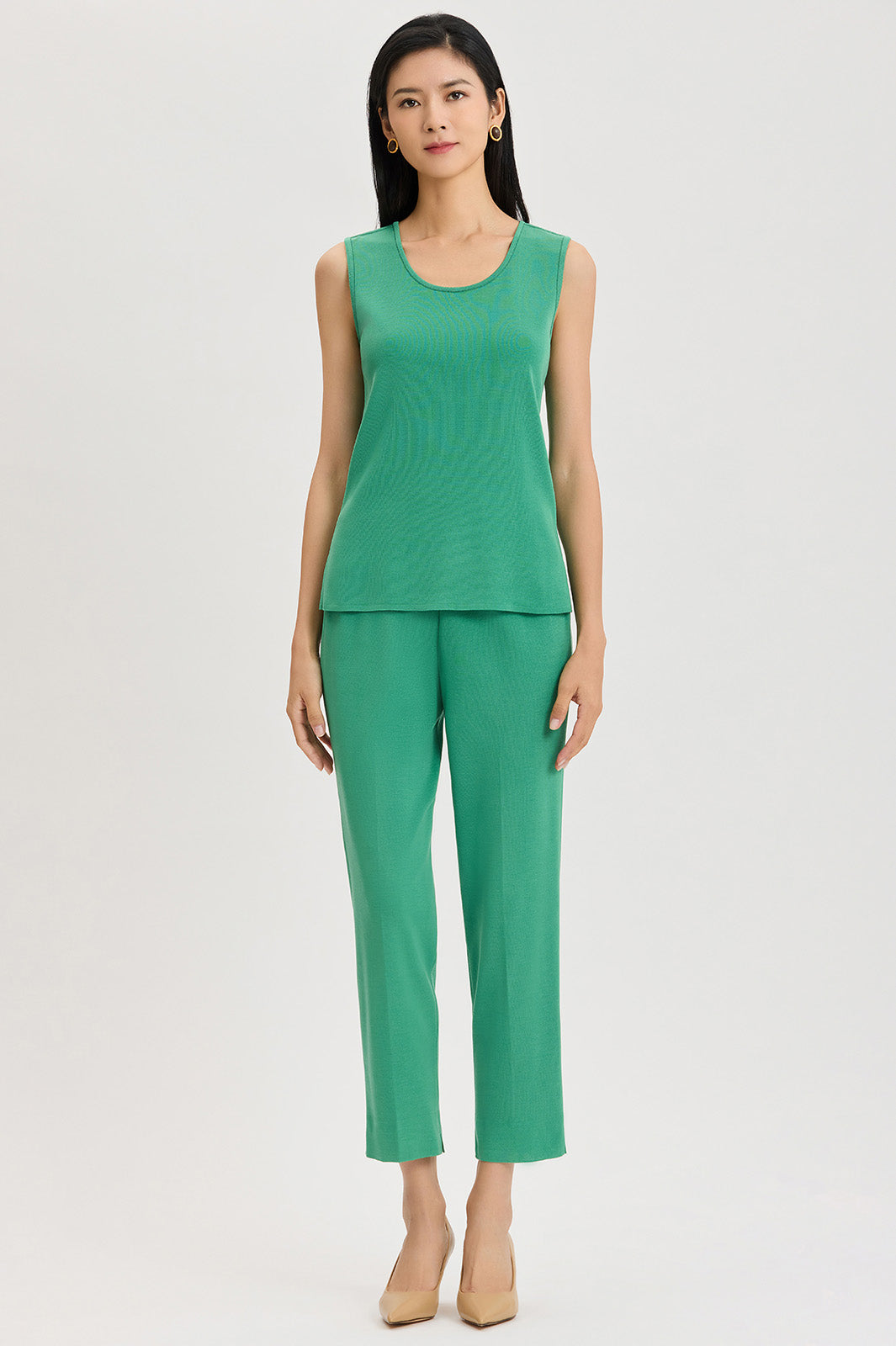 Mid-Length Scoop Neck Knit Tank | Ming Wang