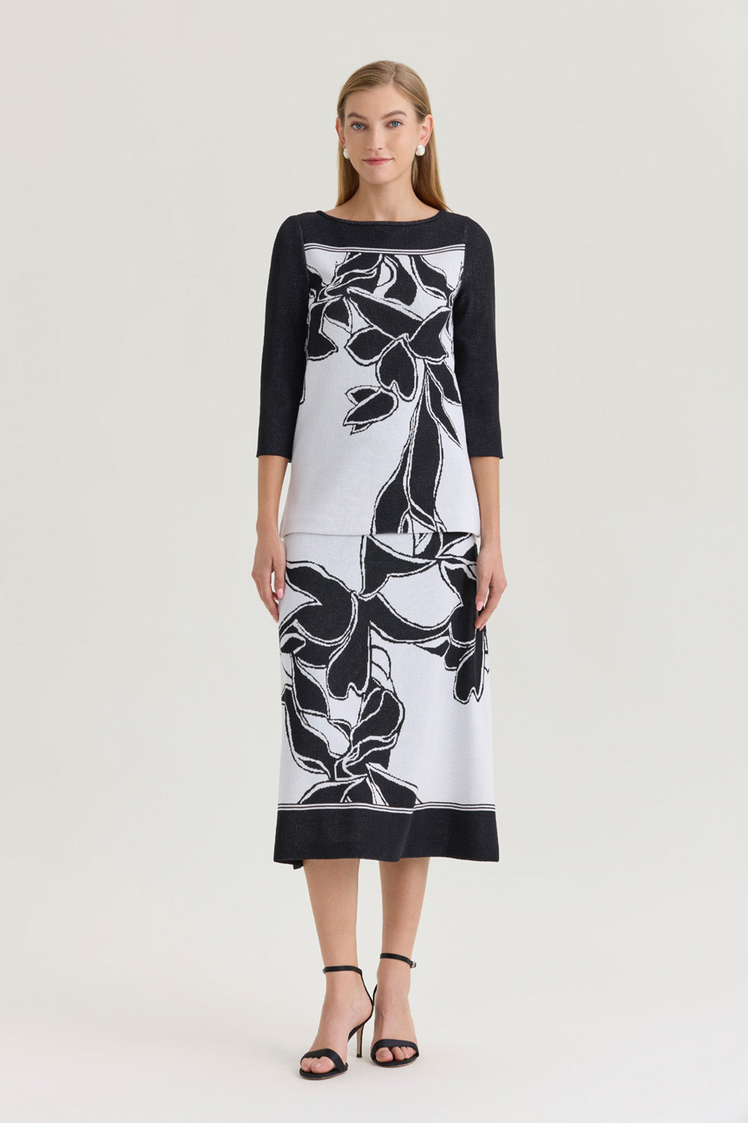 A-Line Floral Jacquard Soft Knit Midi Skirt | Ming Wang