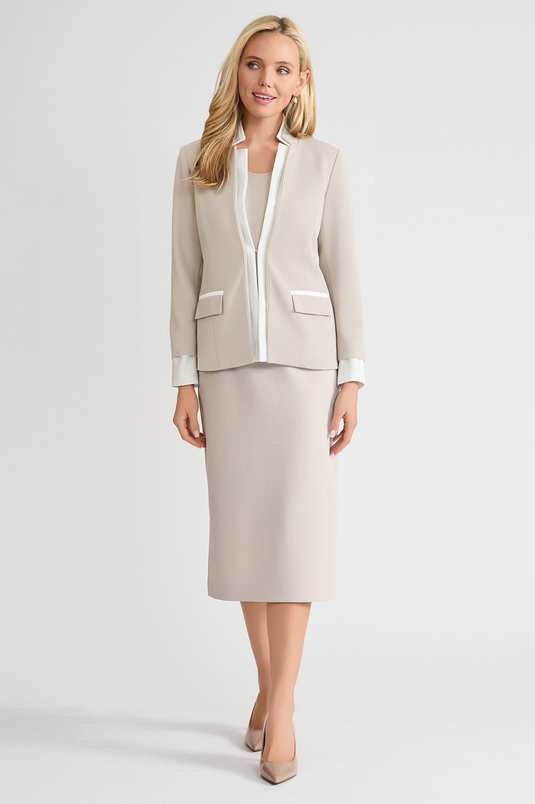 Plus Size Tailored Two-Toned Stretch Deco Crepe Blazer