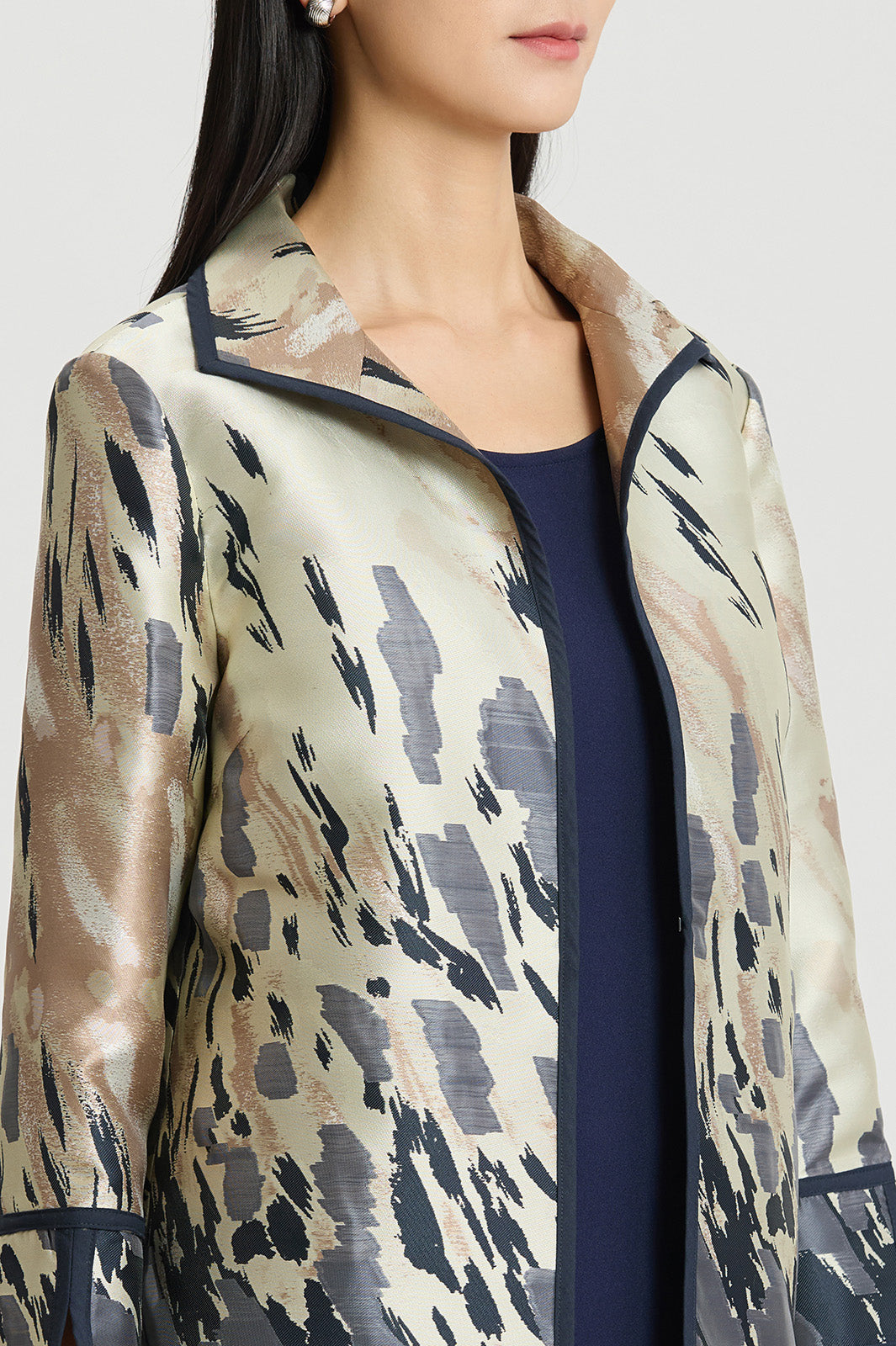 Abstract Animal Print Woven Jacket | Ming Wang