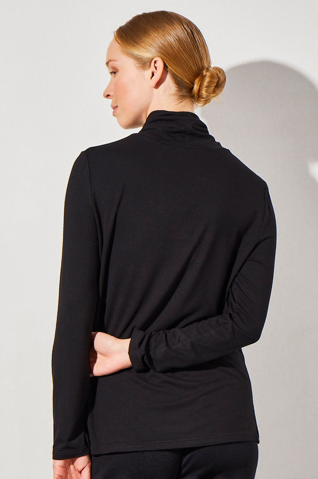 Long Sleeve Jersey Knit Turtleneck Ming Wang - Main Image