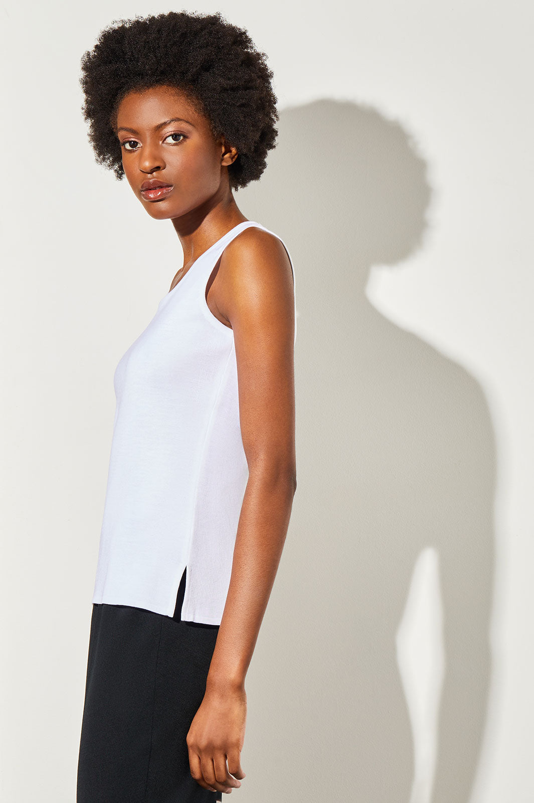 Plus Size Mid-Length Scoop Neck Knit Tank, White | Ming Wang